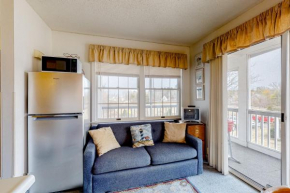 Wellington Manor 240